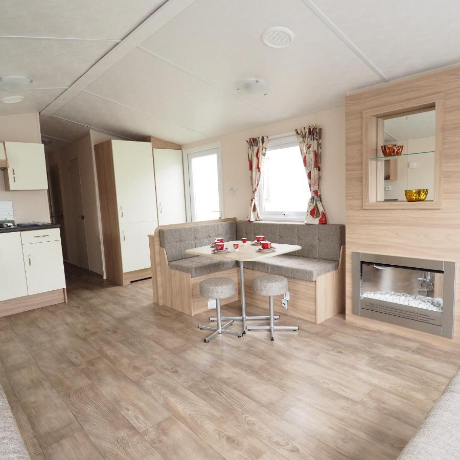 Camping De Binnenvaart Superior Chalet Aan de Wolfsberg Eksteriør bilde