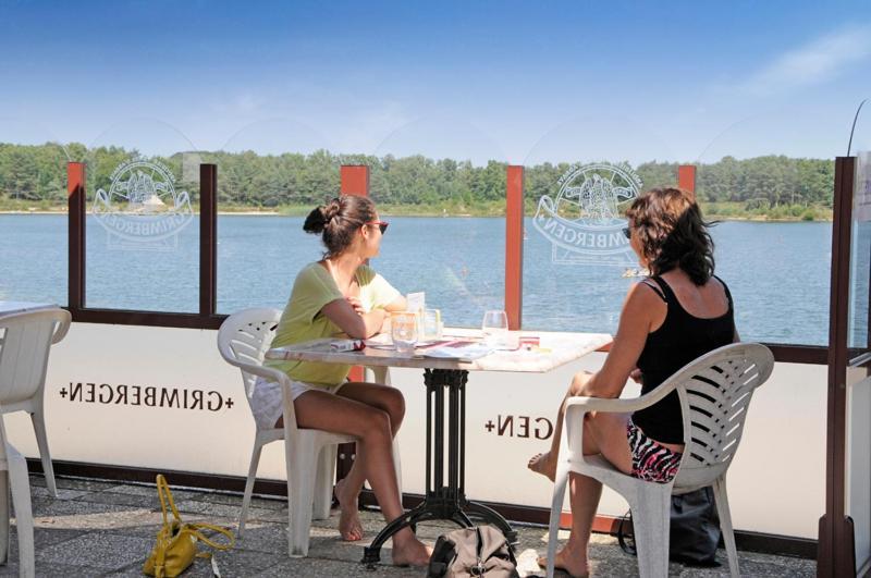 Camping De Binnenvaart Superior Chalet Aan de Wolfsberg Eksteriør bilde