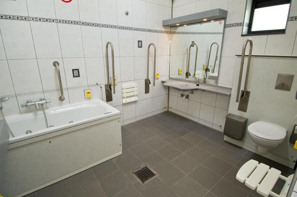 Camping De Binnenvaart Superior Chalet Aan de Wolfsberg Eksteriør bilde